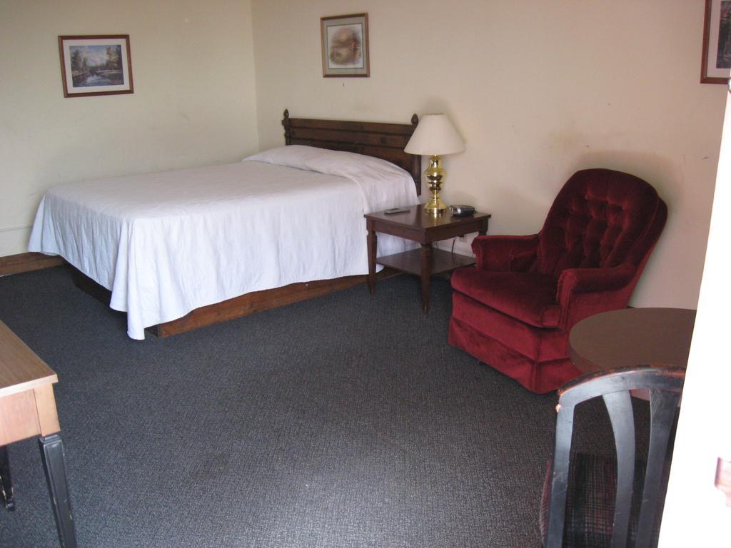 Candlelight Inn Scottsbluff Chambre photo