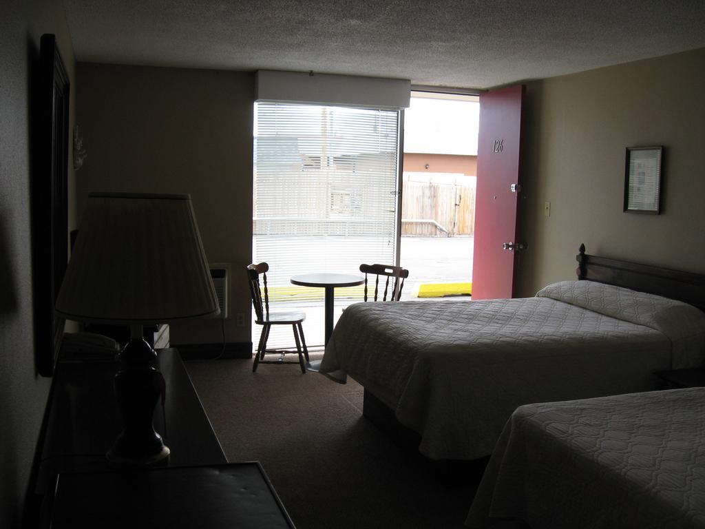 Candlelight Inn Scottsbluff Chambre photo