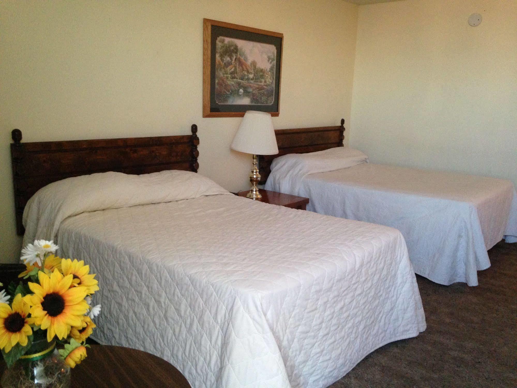 Candlelight Inn Scottsbluff Extérieur photo